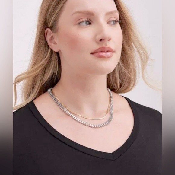 Evereve Jewelry - Evereve Gold Layered Snake Chain and Baguette Rhinestone Necklace NWT!